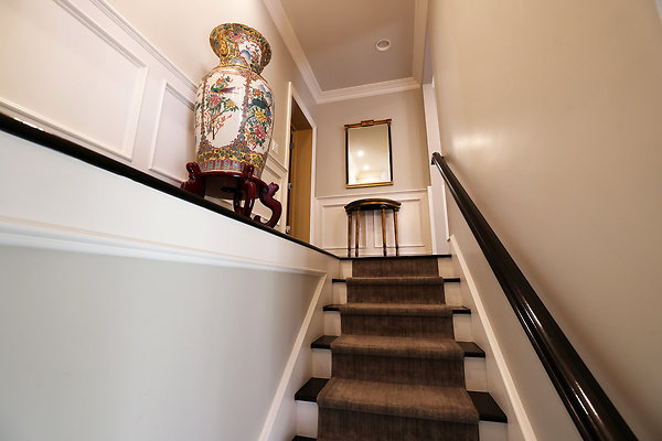 Rear Staircase 0181