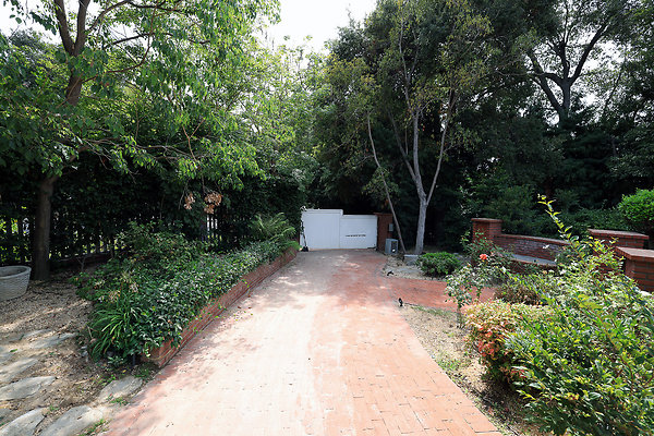 Driveway LS 0014