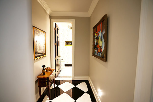 1st Fl Hallway3 0074