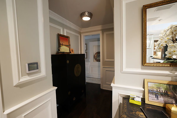 2nd Floor Hallway 0161