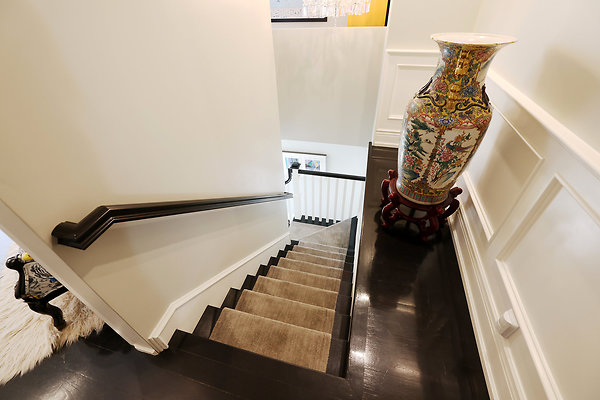 Rear Staircase 0178