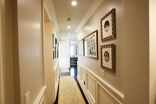 2nd Floor Hallway 0170