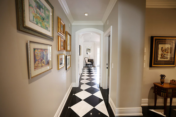 1st Fl Hallway2 0073