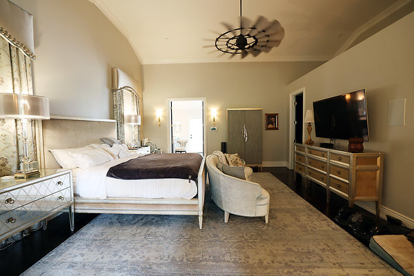 Master Bedroom 0145