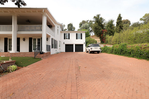 Driveway 0029 hero