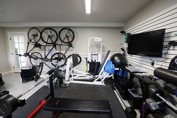 Garage 0110