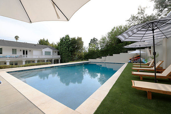 Pool 0242
