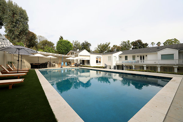 Pool 0239