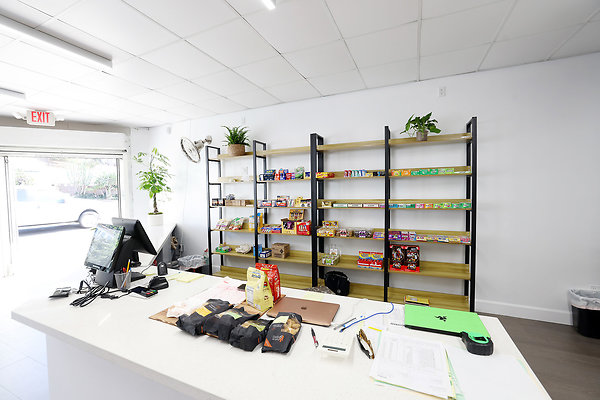 850B Cashier Stand 0142