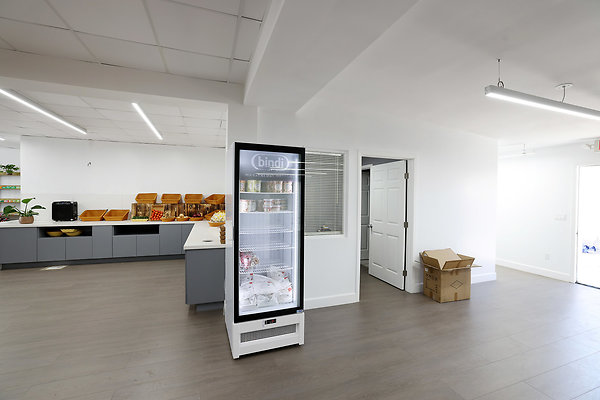 850B Frozen Deserts0128