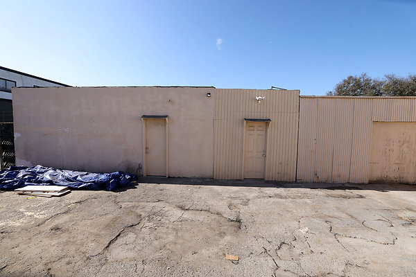 850B Rear Door rev 0109