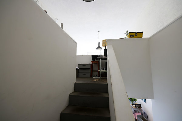 189D Staircase 0035