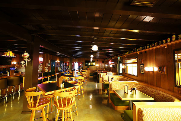 407B Dining Room 0010