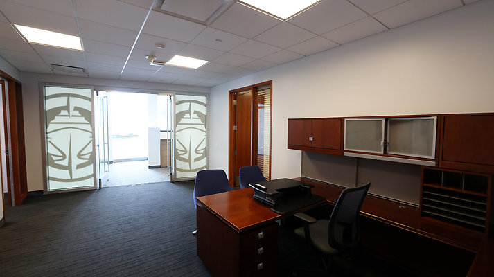 742A 2nd Floor Executive Offices Reception 0191