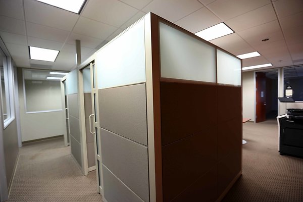Room 112 Cubicle Hallway 0067