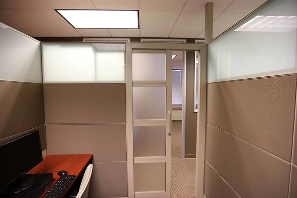 Room 112 Cubicle 0063