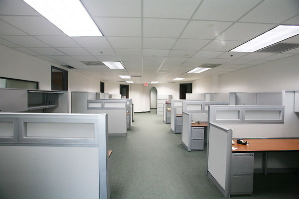 Suite 400 Cubicles 0449 1