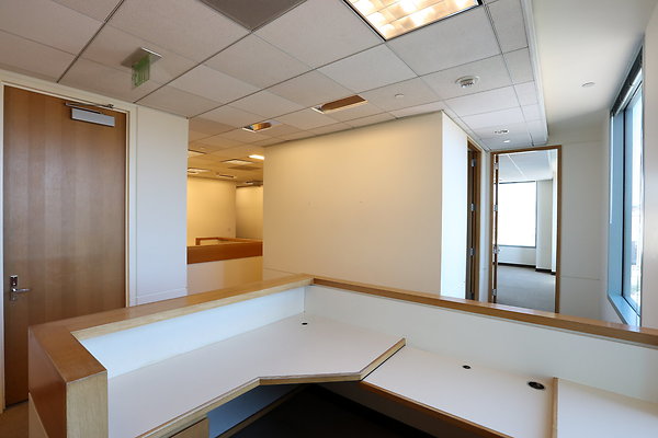 719 -12th Floor West 0445 719 -12th Floor West 0445