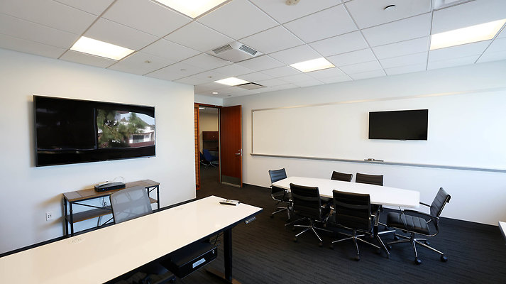 742A 2nd Floor Executive Office3 0199 742A 2nd Floor Executive Office3 0199