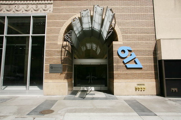 Front Ext cu 0105 1 Front Ext cu 0105 1