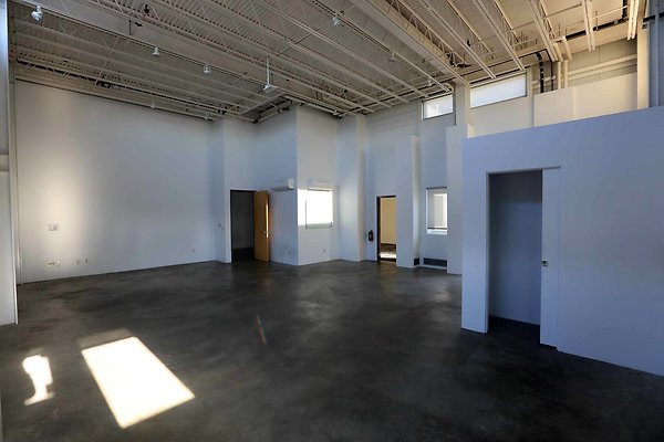 220A Studio 2nd Floor 0068