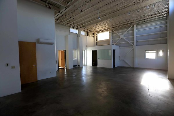 220A Studio 2nd Floor 0067