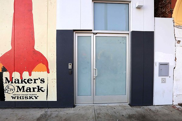 220A Studio Ext 0117