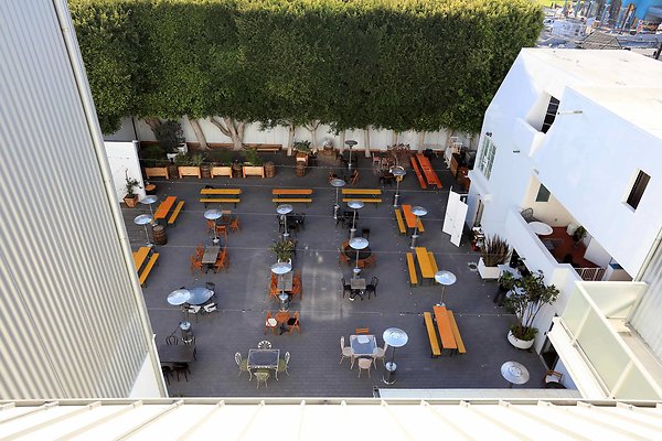 220A Courtyard from Studio Balcony 0063