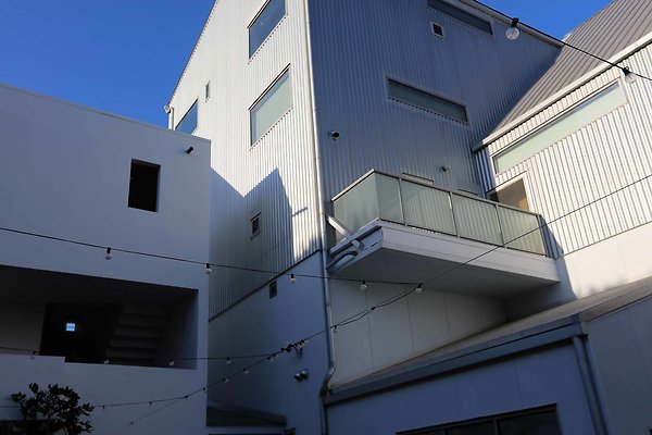 220A Residence &amp; Studio Ext 0111