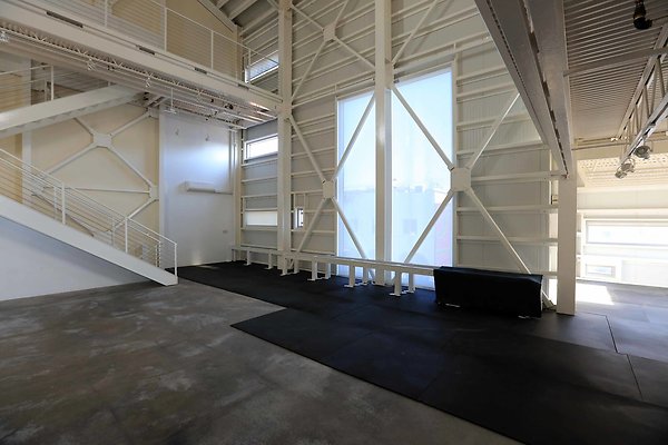 220A Studio 2nd Floor 0050