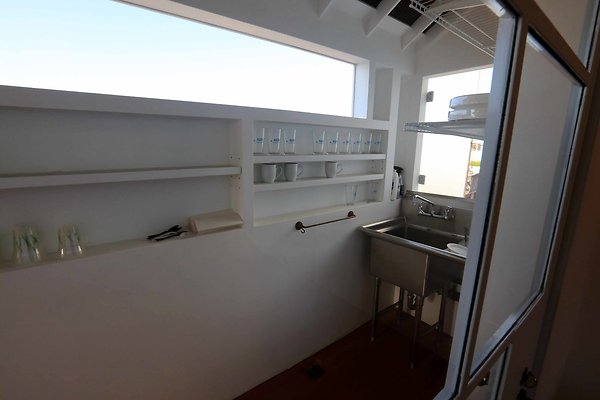220A Residence Kitchenette 0013