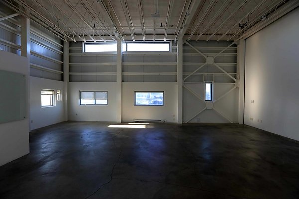 220A Studio 2nd Floor 0066