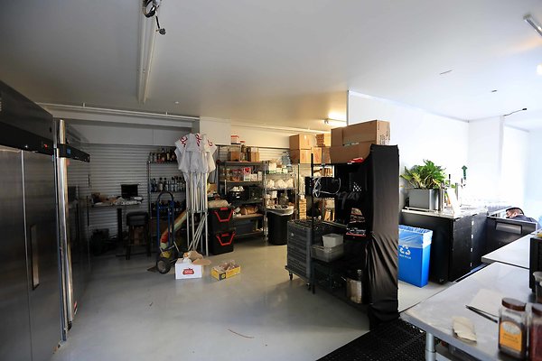 220A Residence Kitchen 0094