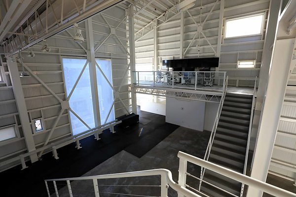 220A Studio 2nd Floor 0058