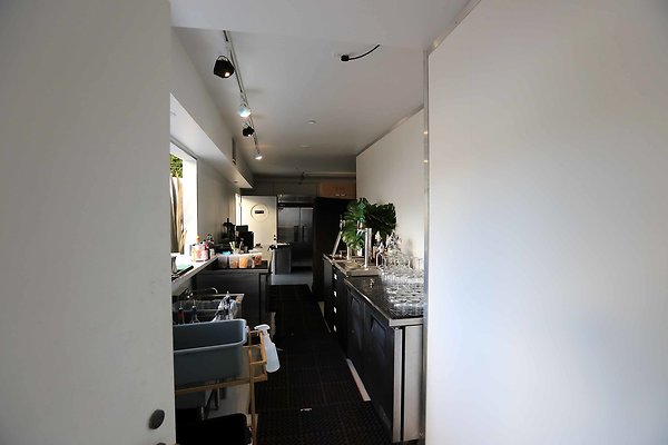 220A Residence Kitchen 0092