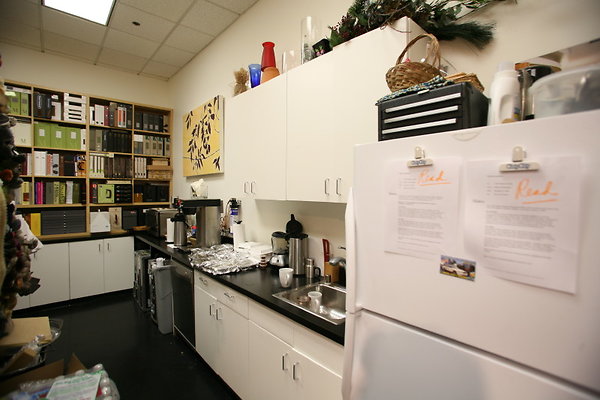 Library &amp; Kitchen 0031 1