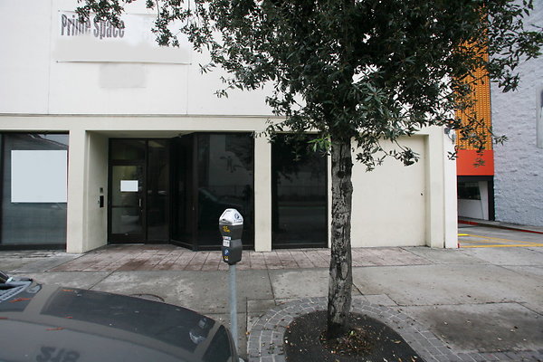 Front Ext 0082 1 Front Ext 0082 1