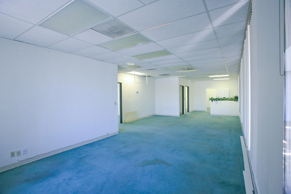 Suite 100 Common Area 0047 1