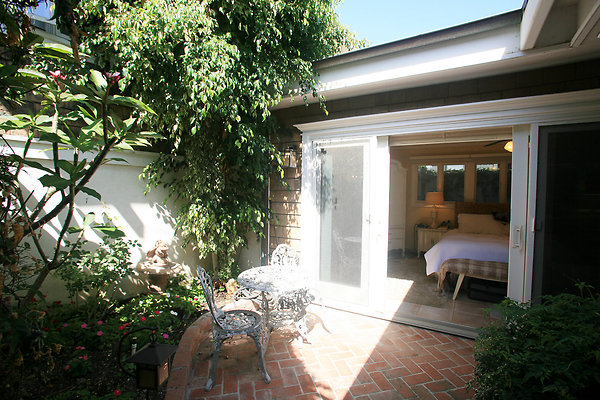 Master Bedroom Patio 0059