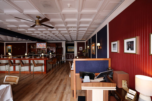 914A Dining Room Host Stand 0015