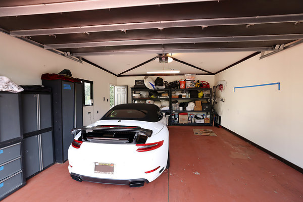 973A Garage1 0044