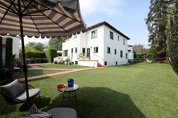973A Backyard 0038