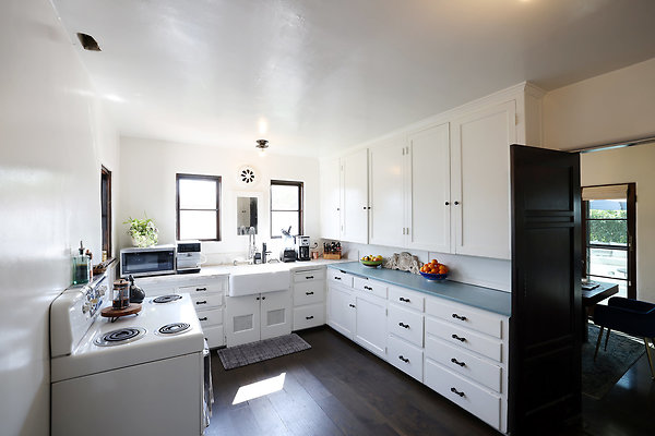 973A Kitchen 0086 973A Kitchen 0086