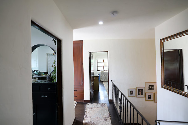 973A 2nd Floor Landing 0125