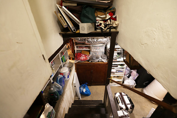973A Basement 0109