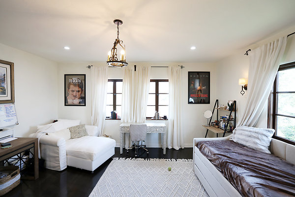 973A Girls Bedroom4 0136 973A Girls Bedroom4 0136