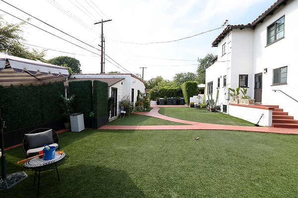 973A Backyard2 0035