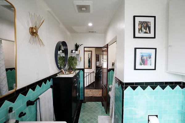 973A Bathroom 0145
