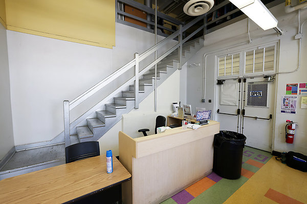 103A C2-100 Classroom 0358