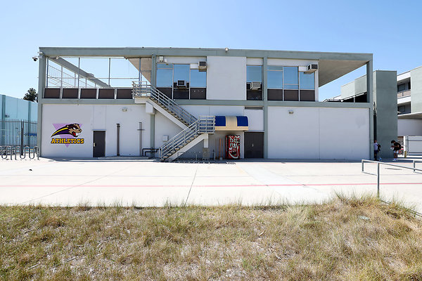 103A F2 Exterior 0239